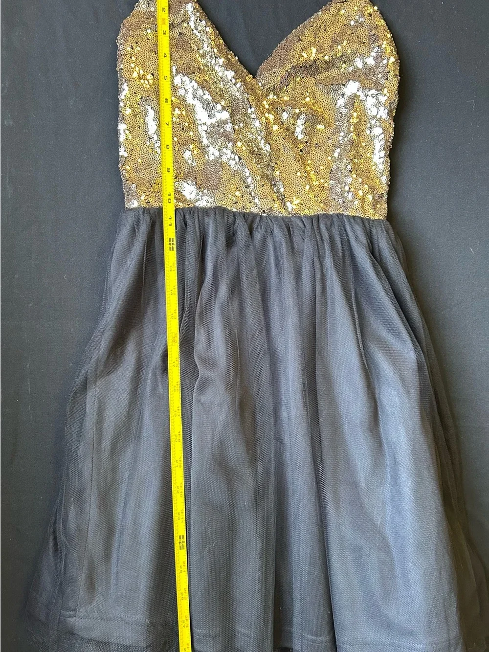 XTAREN Women's Open Back Sequin Black And Gold Dress Size Medium-Cocktail Style